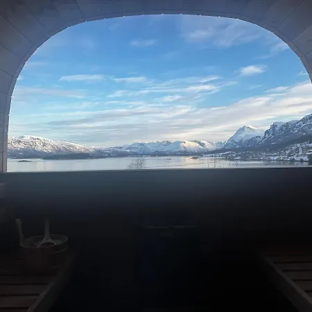 Сasa de vacaciones Lyngen Blue House *