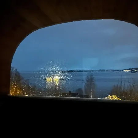 Lyngen Blue House