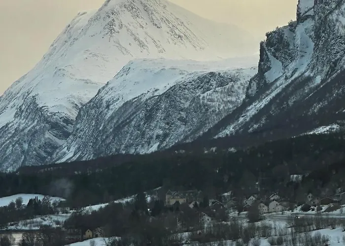 Tatil Evi Lyngen Blue House *